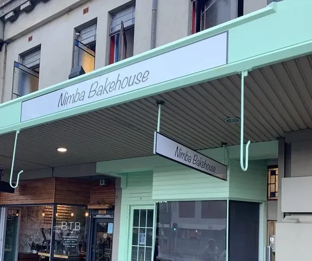 Mint & Bakehouse shopfront fascia
