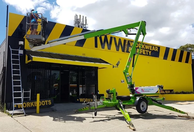 Yellow and black fascia panels with elevated installation access