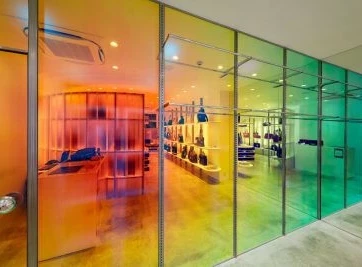 WINDOW GRAPHICS