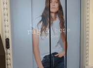 ELEVATOR DOOR SIGN
