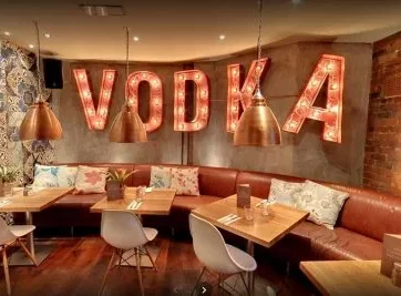 INDOOR 3D LETTERING